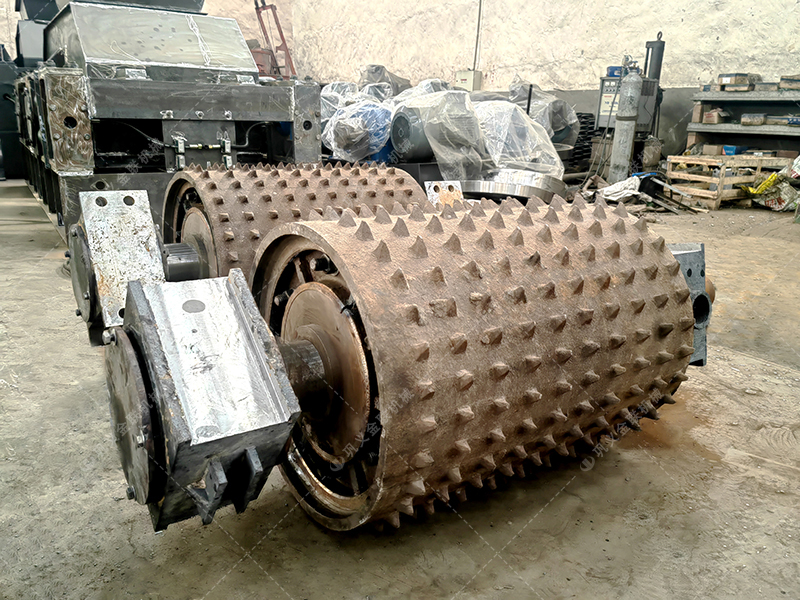 時產(chǎn)100噸齒輥破碎機廠家哪個實力強？